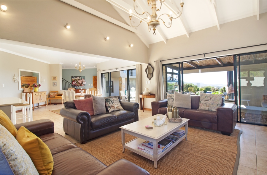 4 Bedroom Property for Sale in Stonehaven Estate Western Cape